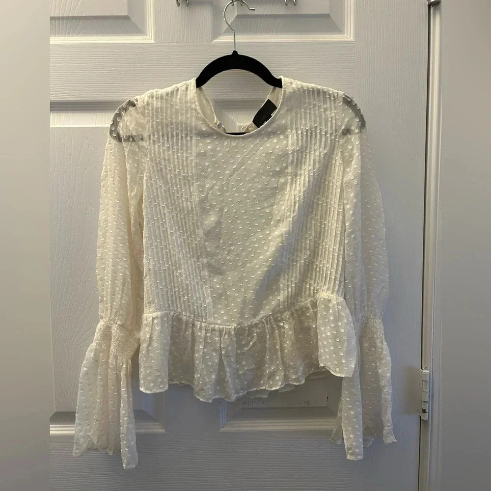 Intermix Women's white  Silk Blouse Size small